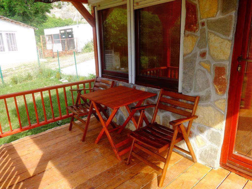 Karali Apartments Lagadin Buitenkant foto