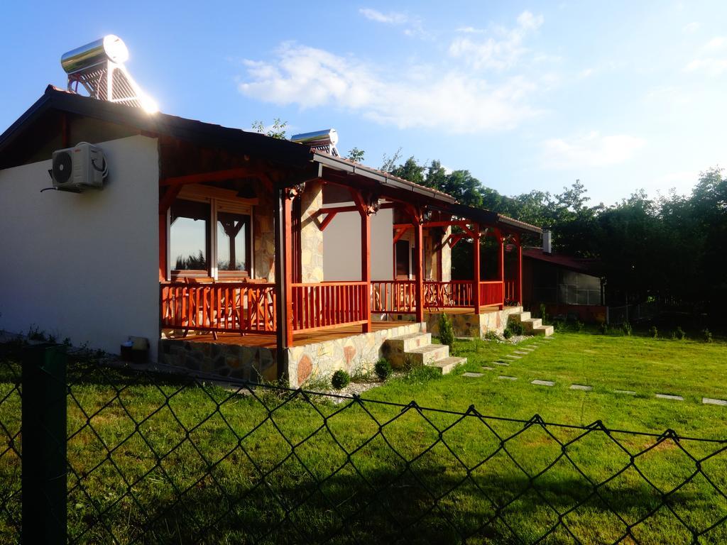 Karali Apartments Lagadin Buitenkant foto
